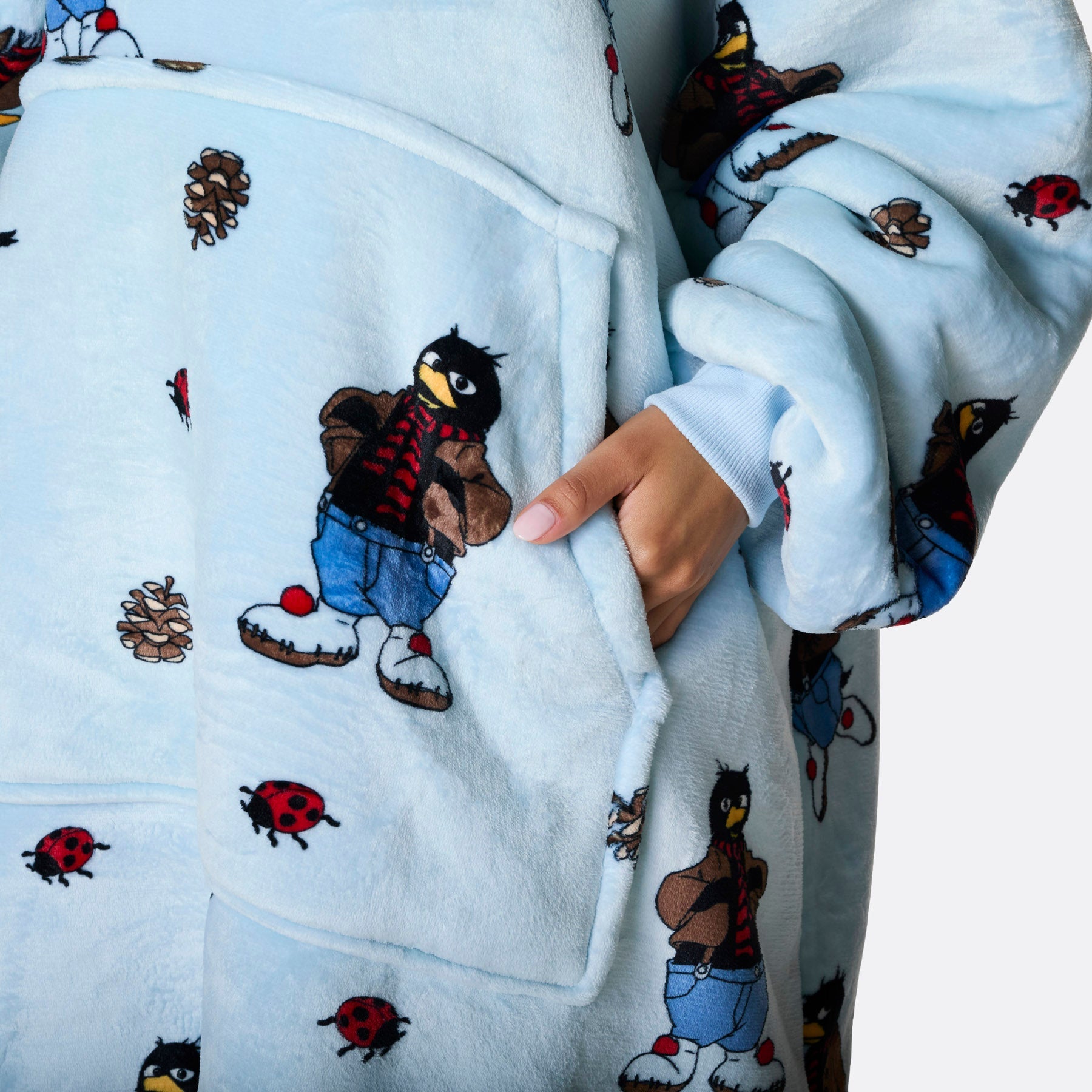 Solan Gundersen HappyHoodie